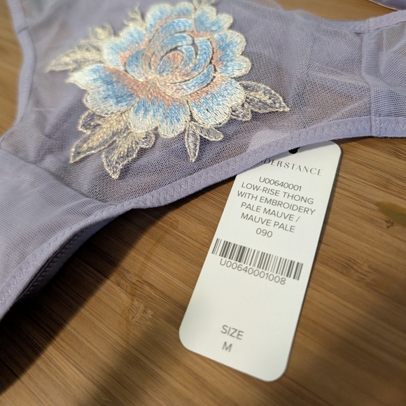 NWT Understance Plunge Unlined Bra Thong Set 34C Medium Mauve Floral Embroidered - Picture 3 of 7